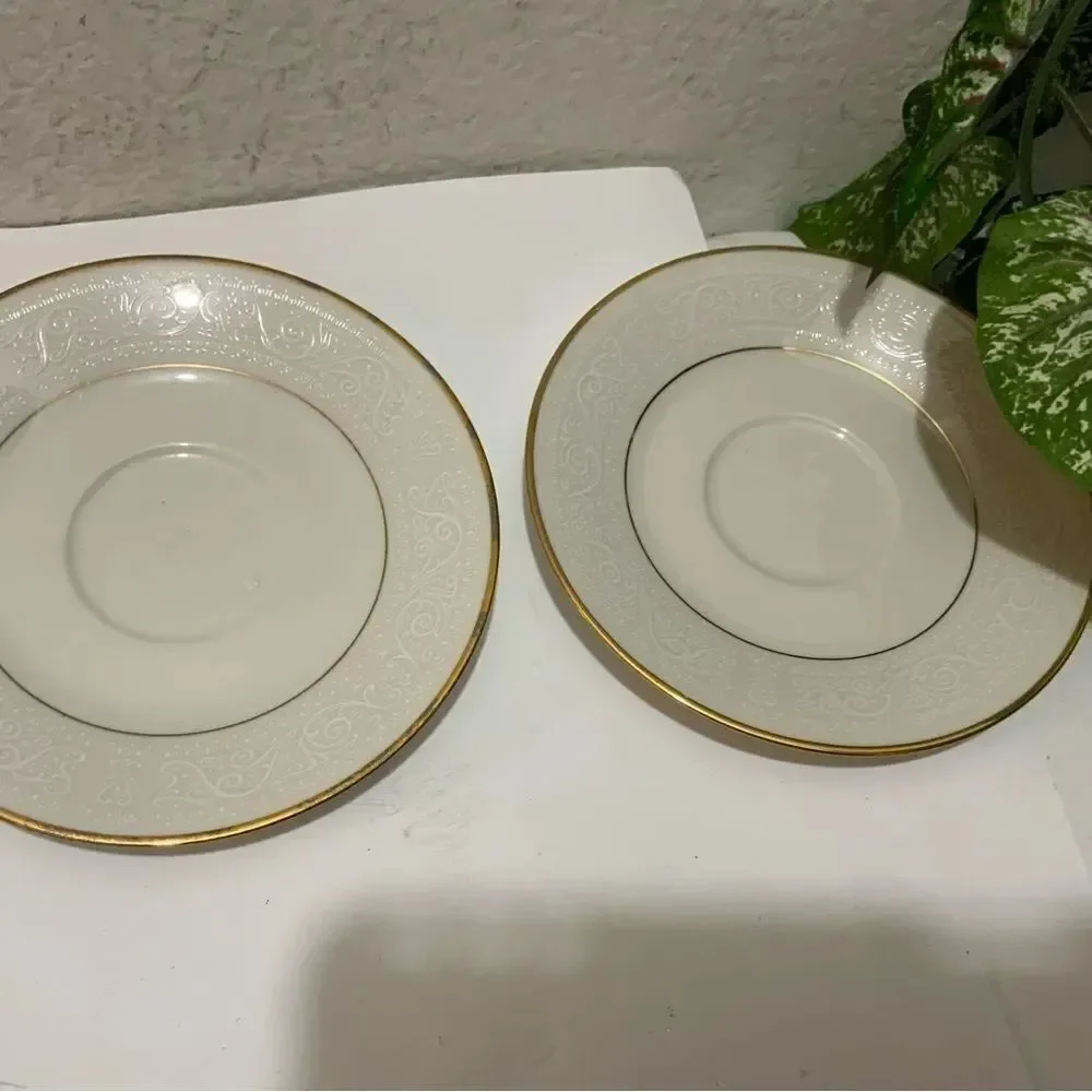 NORITAKE IVORY CHINA 7562 TULANE JAPAN 2 BREAD & BUTTER PLATES 6 1/2